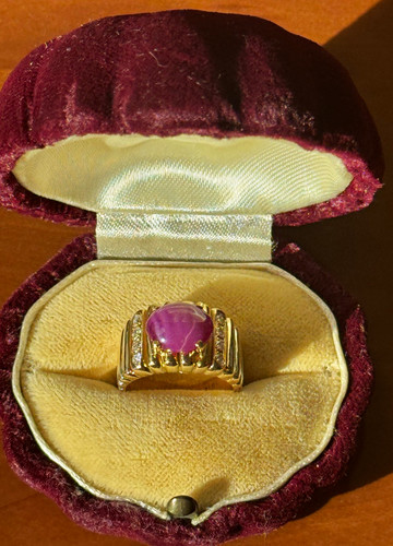Vintage ring aus - ring,